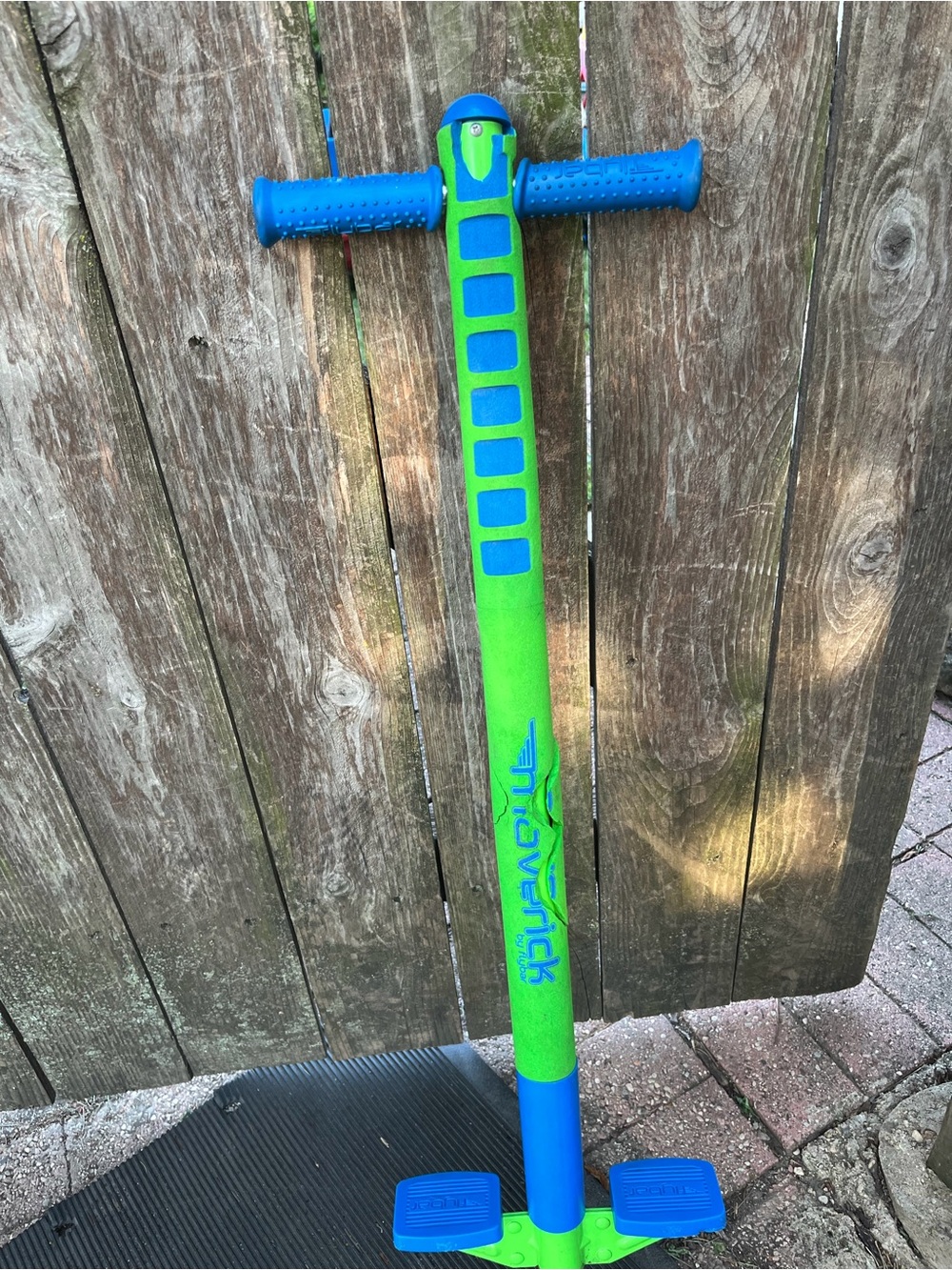 Flybar Maverick Kids Pogo Stick, Lime Green and Blue Flybar Maverick kids pogo